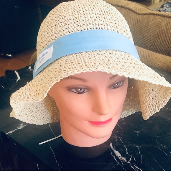 Dolce & Gabbana Cream Hat with Blue Band - Picture 1 of 6